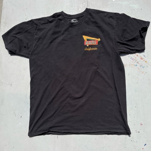 Men's In-N-Out T-Shirt Black Spell-Out Logo L Crew Food Double Double Burgers - Picture 6 of 10